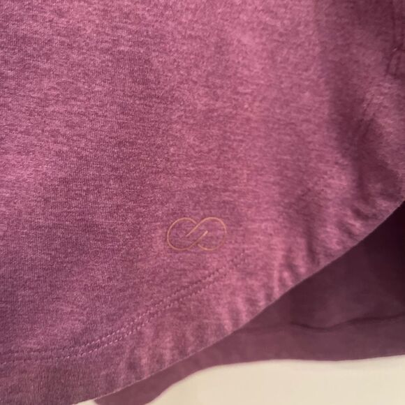 Athleta Sleeveless Blouse - Picture 3 of 8